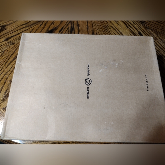 NEW in Box GBX Mens Shoes (no tags) Size 9 Leather Upper - Picture 12 of 12